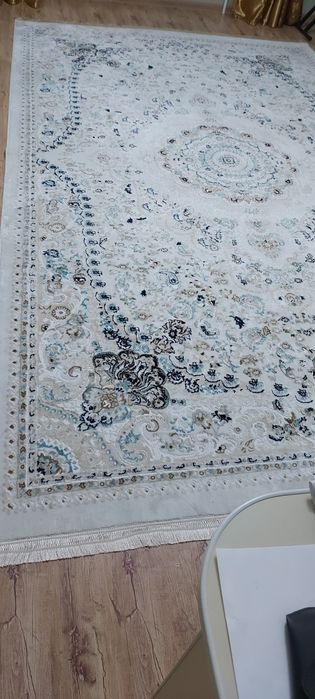 Продам ковры, тюли, занавески