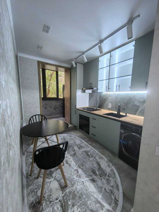 V1866 ПРОДАЕТСЯ 1/3/4 на: Юнус Раджабий  30м2