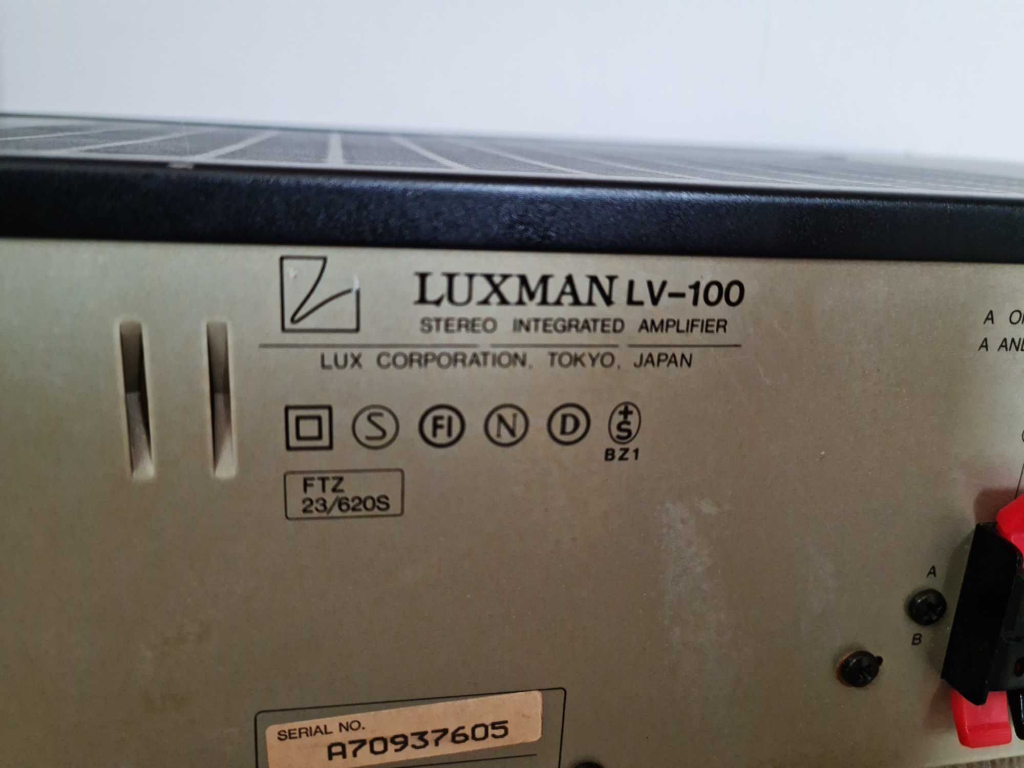 amplificator Luxman LV-100