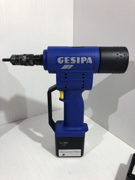 Pistol pentru piulițe Nit Gesipa FireBird