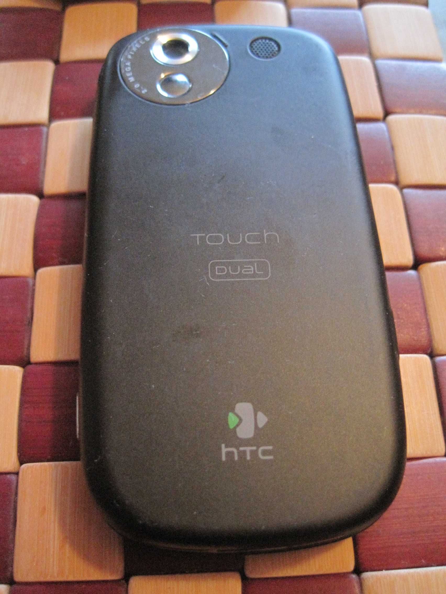 Смартфон HTC Touch Dual (HTC Niki 100) слайд, уиндоус