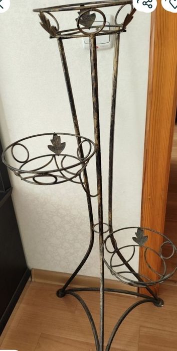 Подставка для цветов