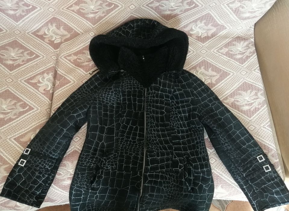 Продам дубленку REISLER.