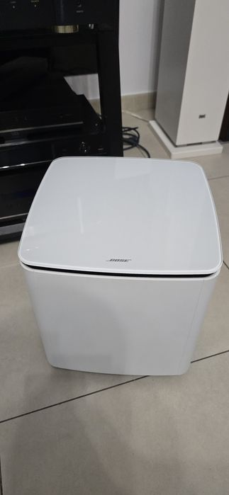 Subwoofer activ Bose Acoustimass 700 la cutie