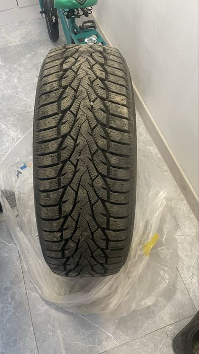 Продам б/у шины,в идеальном состояний