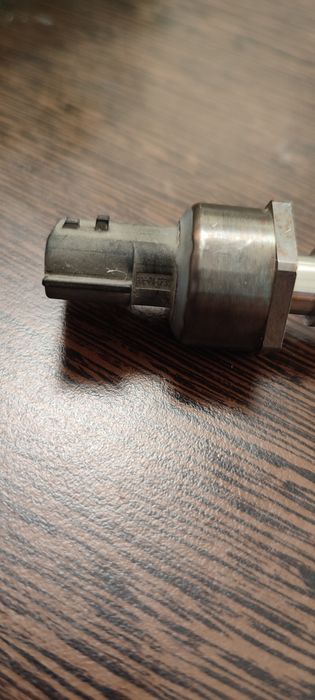 Senzor presiune combustibil Renault 166398000R