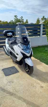 Kimco Myroad 700i