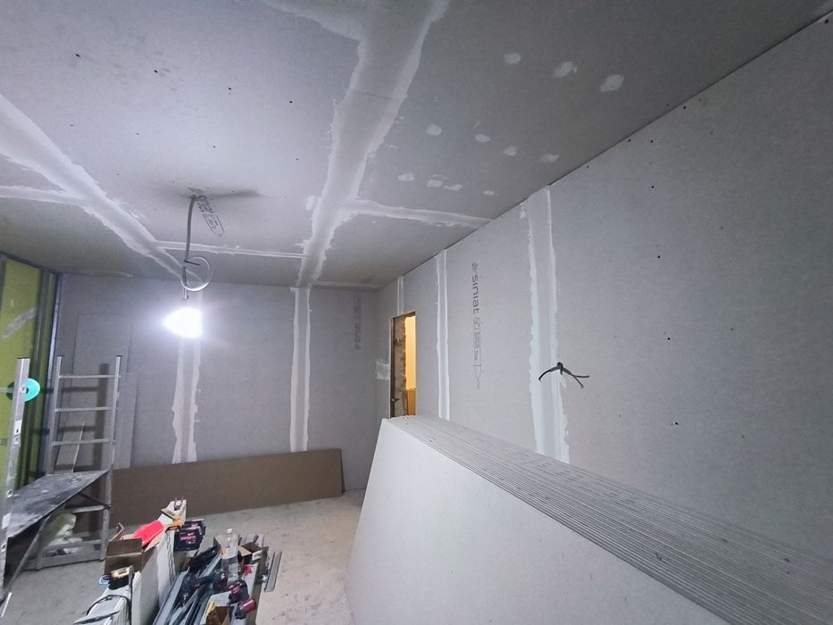 Executăm lucrări în construcții și finisaje