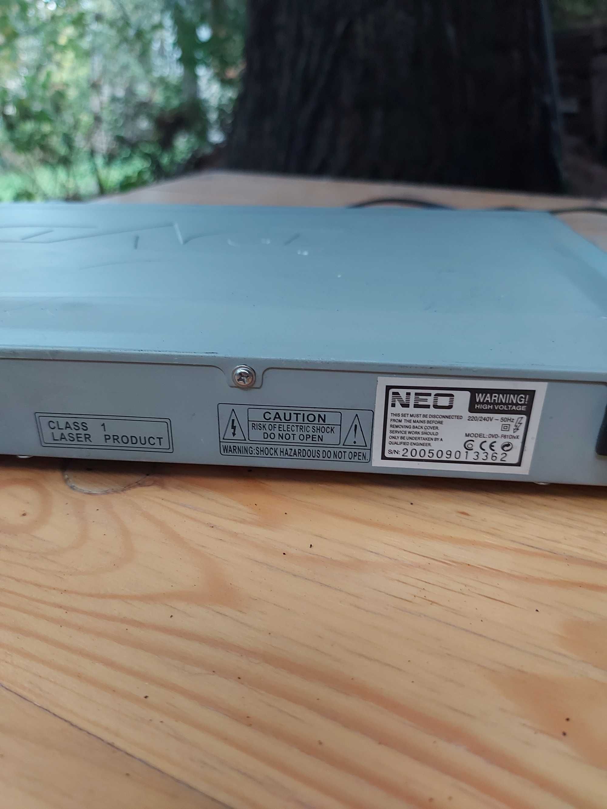 DVD Плеър NEO F61DivX