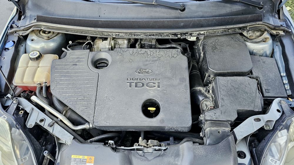 Ford focus mk2 facelift 1.8tdci proprietar !