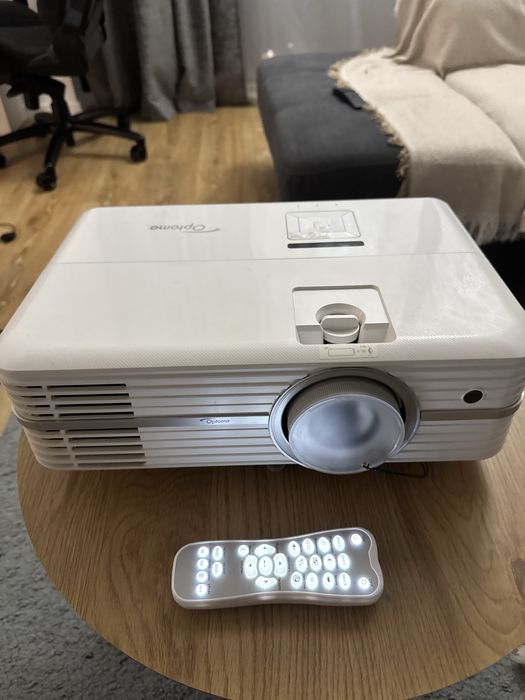 Videoproiector 4K Optoma UHD50