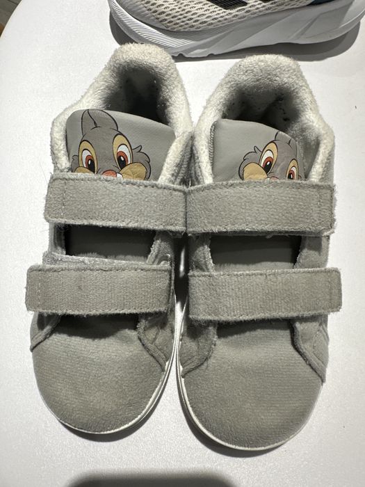 Pantofi adidas marimea 27