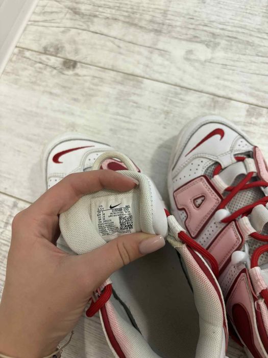 Маратонки Nike Air more uptempo love