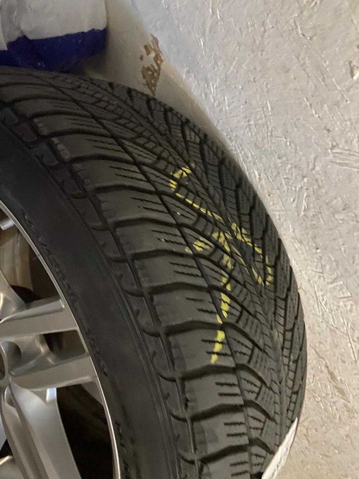 Jante 18 originale Bmw G30 anvelope Iarna 245/45R18 GoodYear Ultragrip