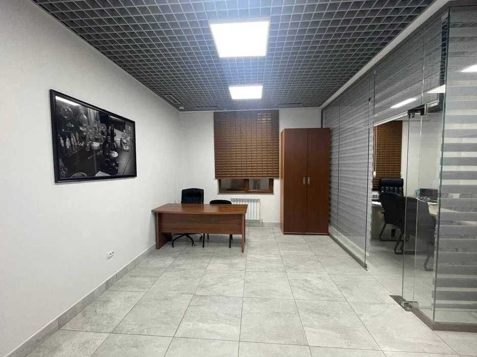 ПРОДАЖА — 450 м² коммерция в цоколе на Паркентском, с ремонтом (55)