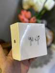 AirPods Pro Чисто Нови (Безплатна Доставка)