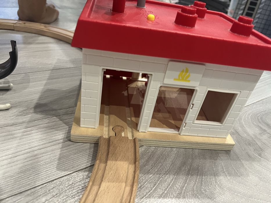 Дървена пожарна.