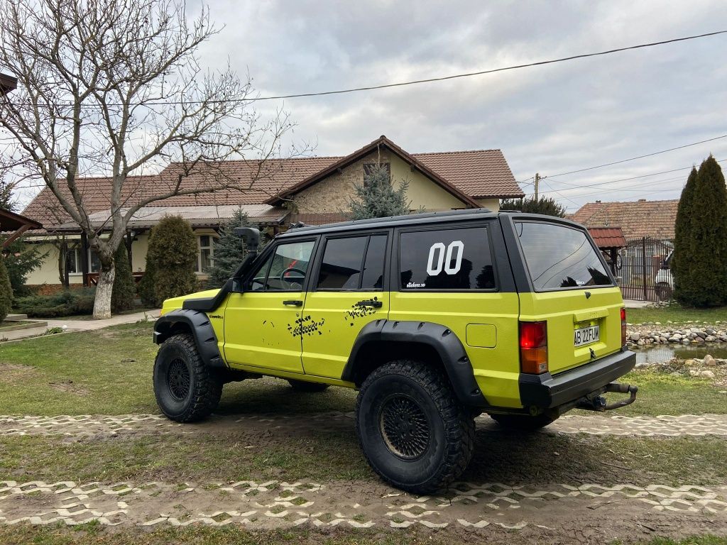 Jeep cherockee  xj M 57