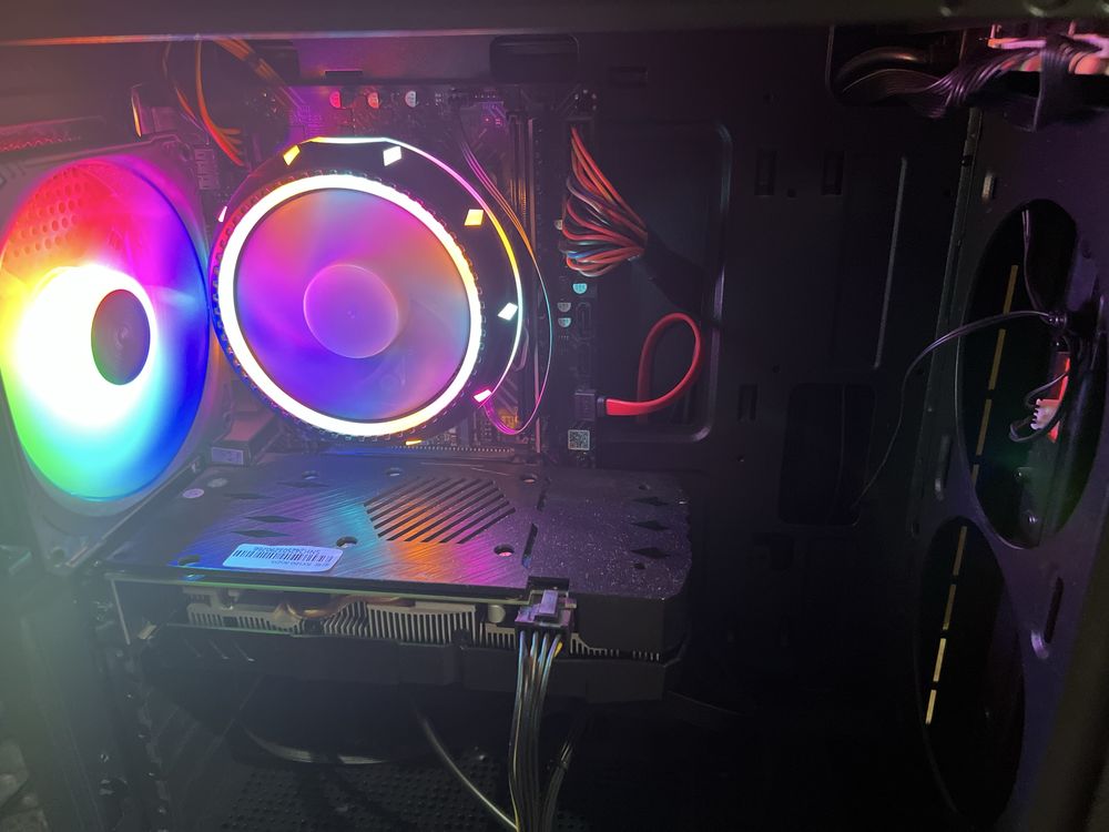 Продам игровой компьютер|| i5-10400,rx-580,16gb+подарок