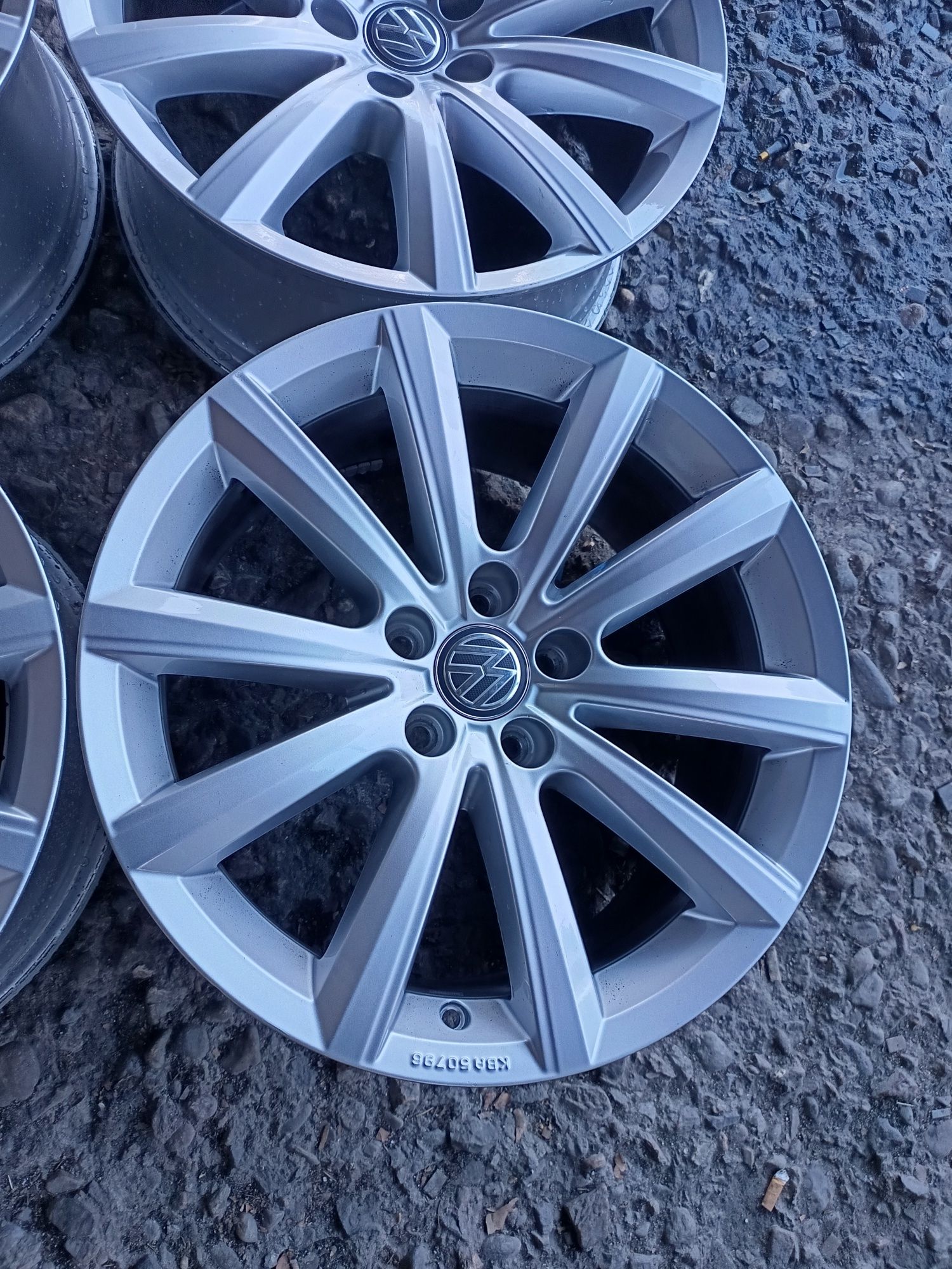18ц.Оригинални джанти за Vw,Audi 5x112