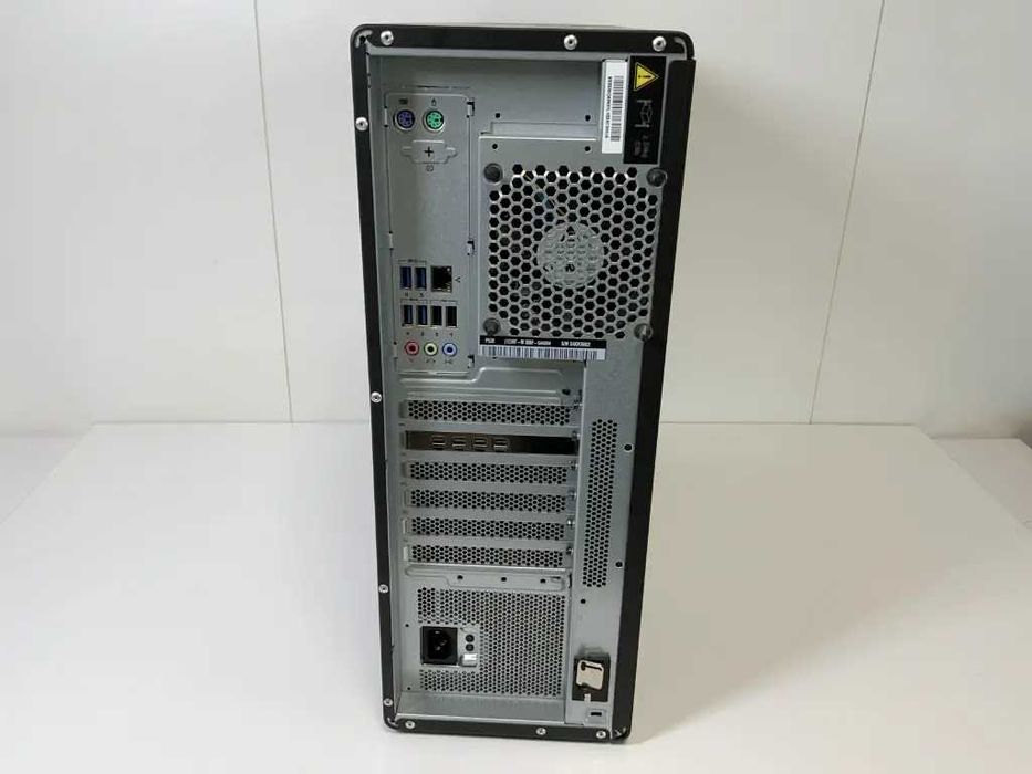 Lenovo P520 PC Workstation gaming