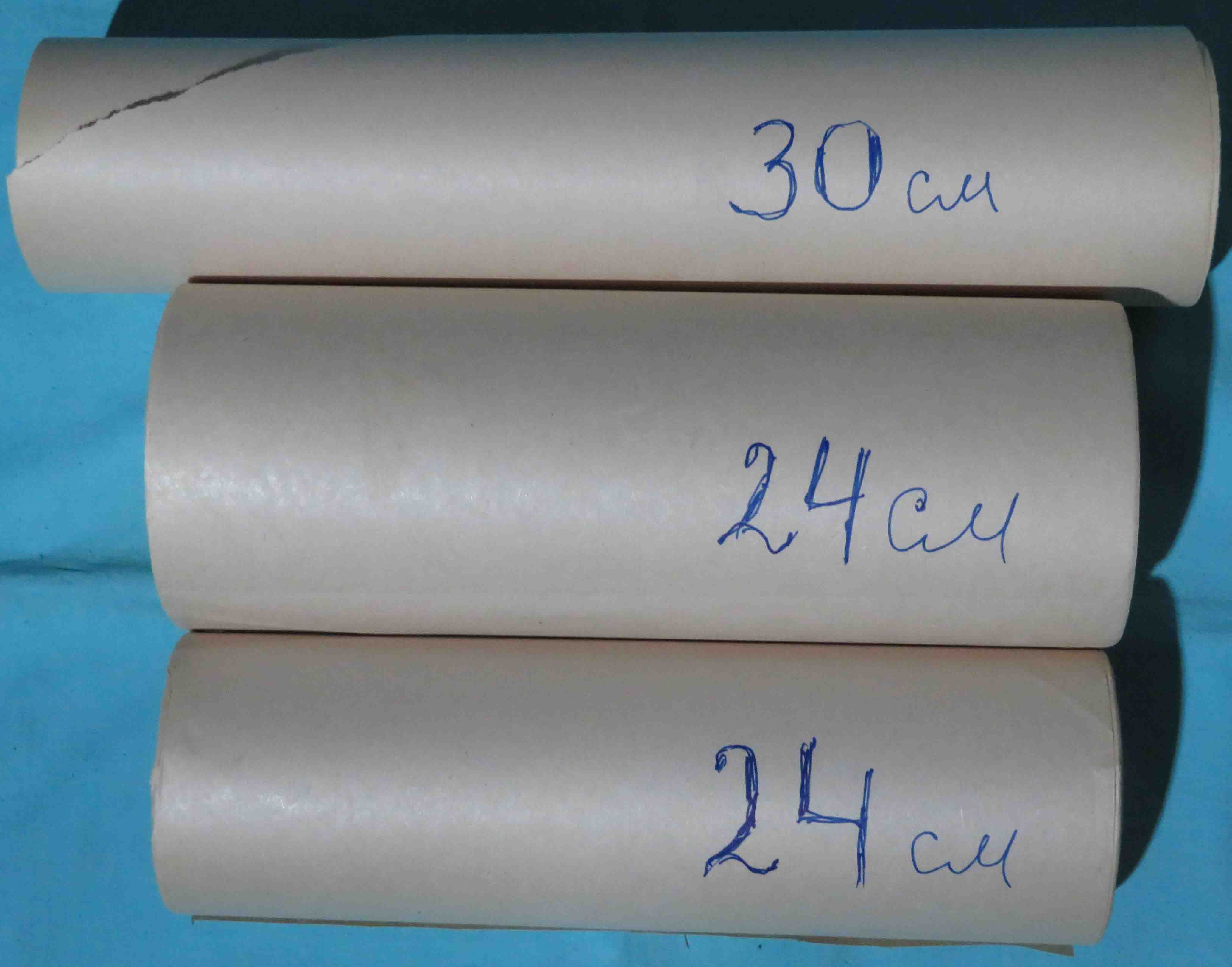 Бумага рулонная    газетная - цена за 1 кг-всего 4,5кг(остатки)