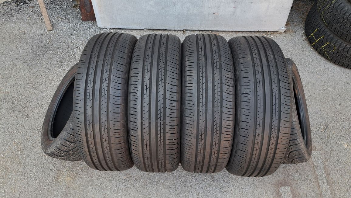 Летни гуми 225 60 18 Dunlop