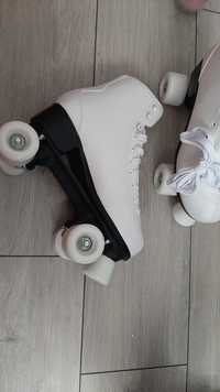 Patine cu rotile Roces RC2 white