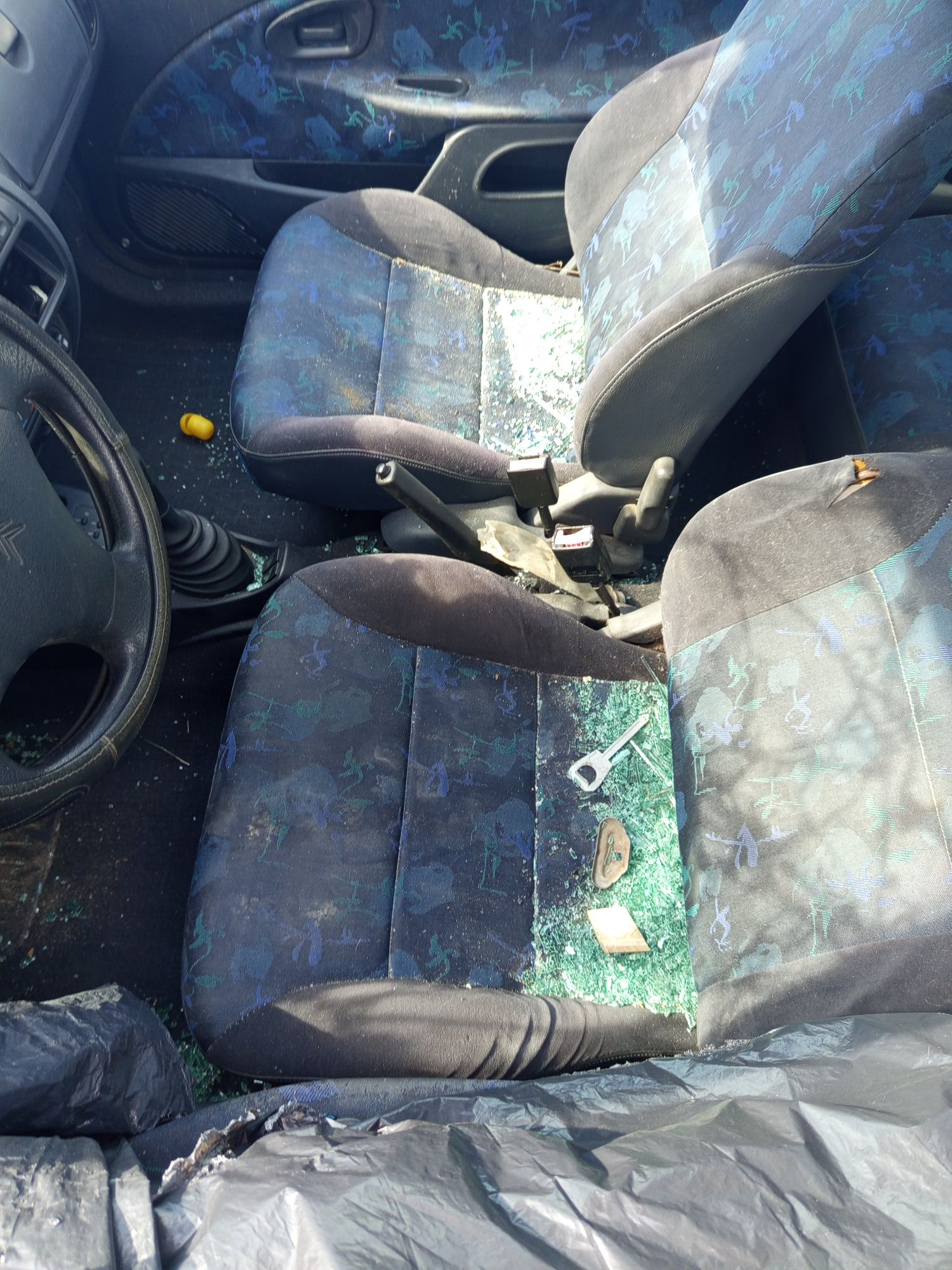 Citroen Saxo 1.1 бензин