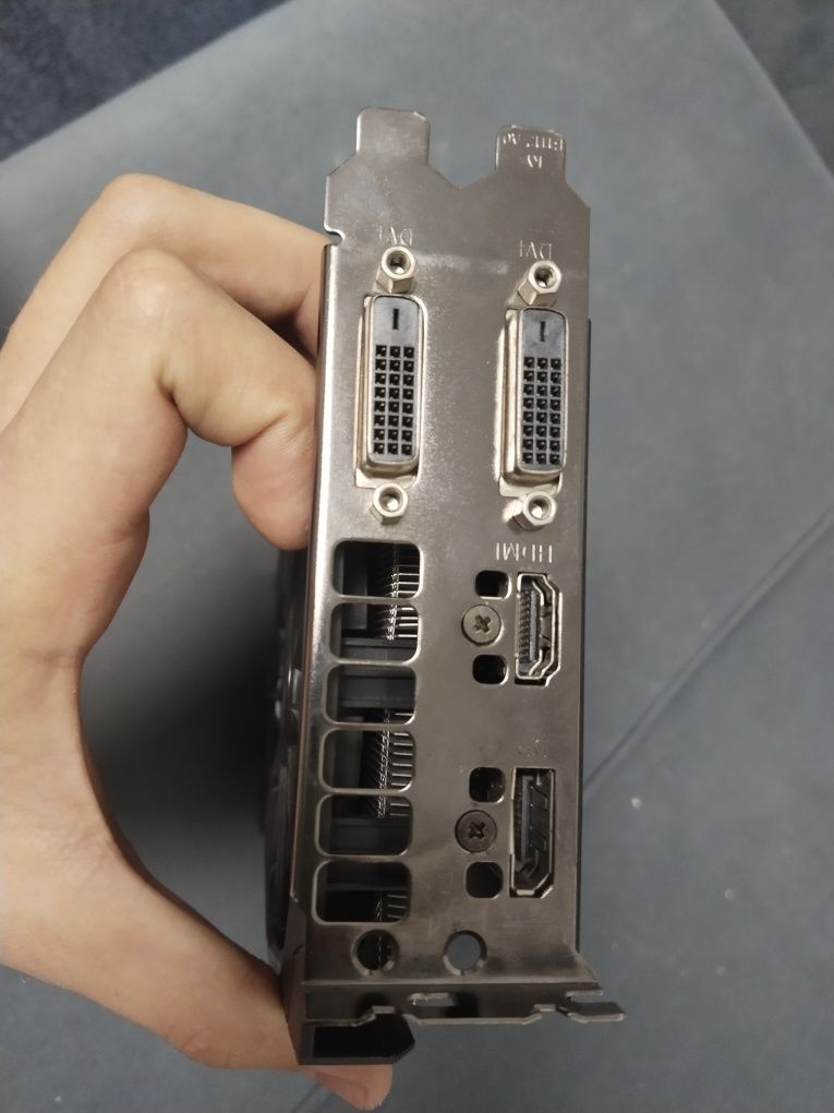 1050ti Asus 4gb в идиальном состоянии