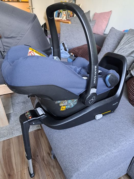 Scoica + suport isofix Maxi cosi