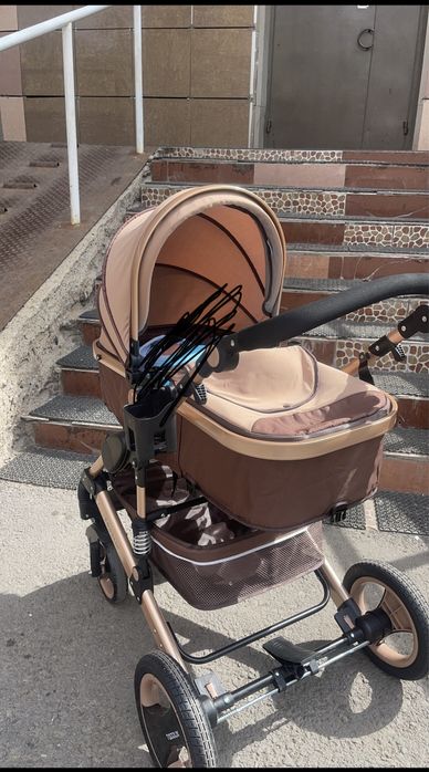 Коляска по низкой цене состояние идеальное