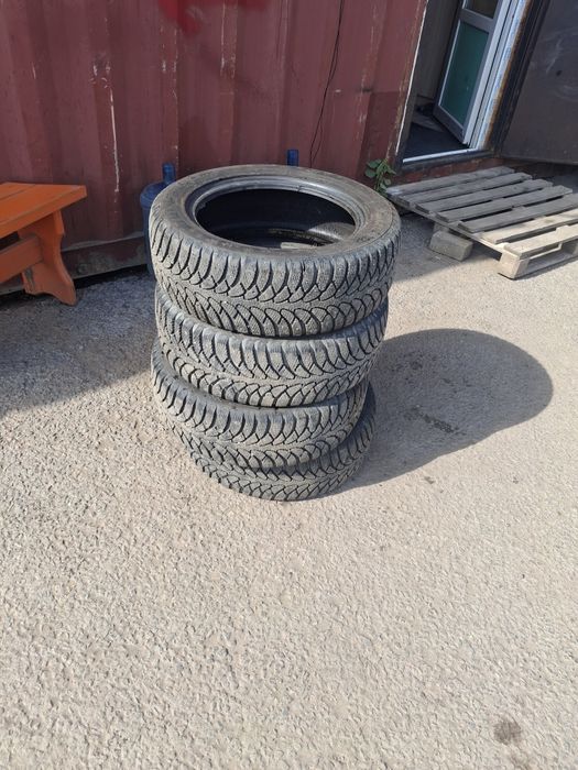 Продам r16 резины