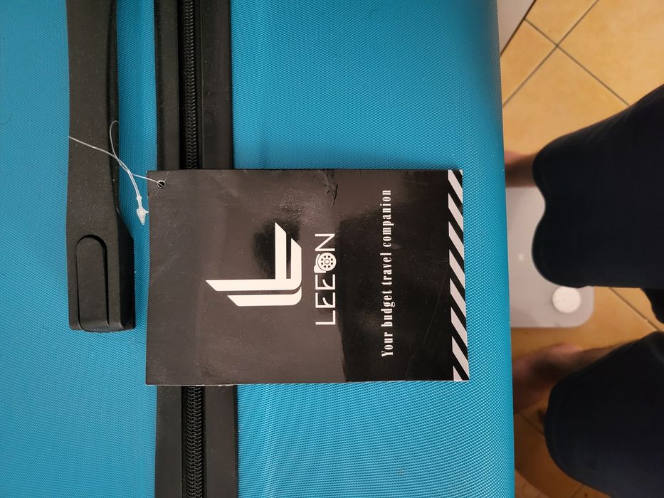 Leon baggage mare