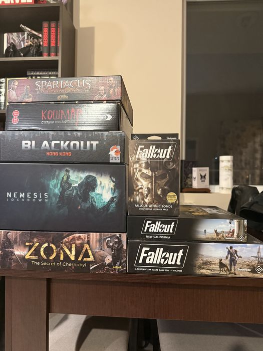 Настолни Игри в почти безупречно състояние