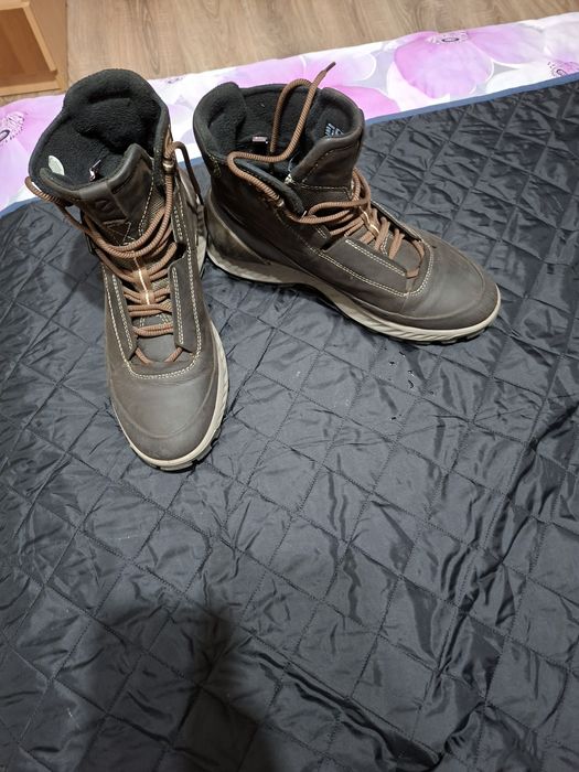 Ghete ecco, mărimea 43