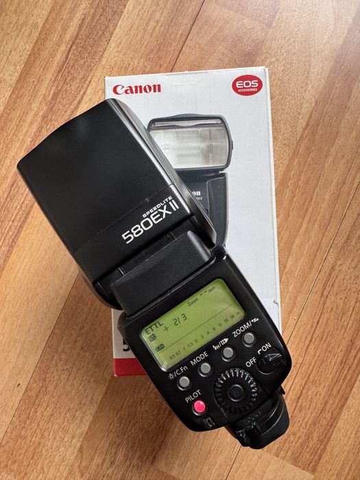 Светкавица - Canon 580 EX II