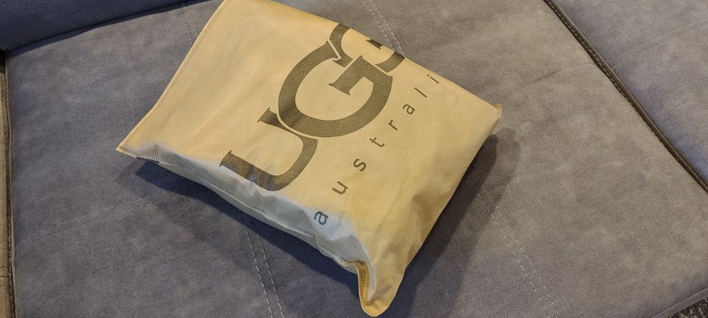 Ghete dama UGG Mărimea 38