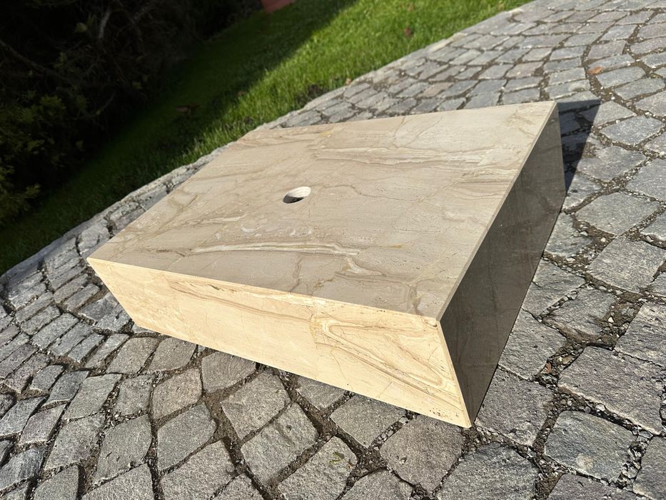 Blat chiuveta din marmura, asamblat bizotat