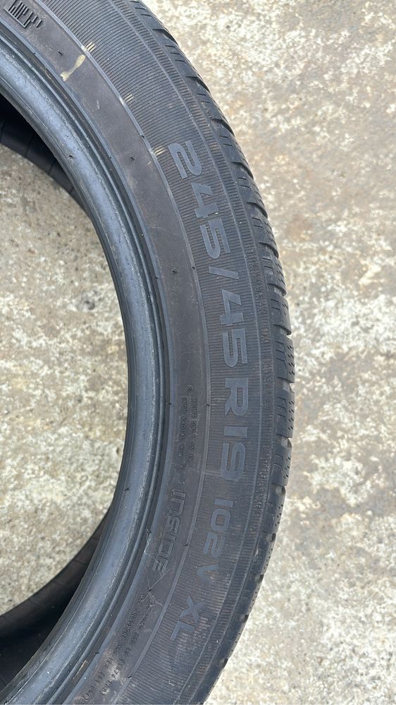 Anvelopa Nokian 245/45/19 in stare buna