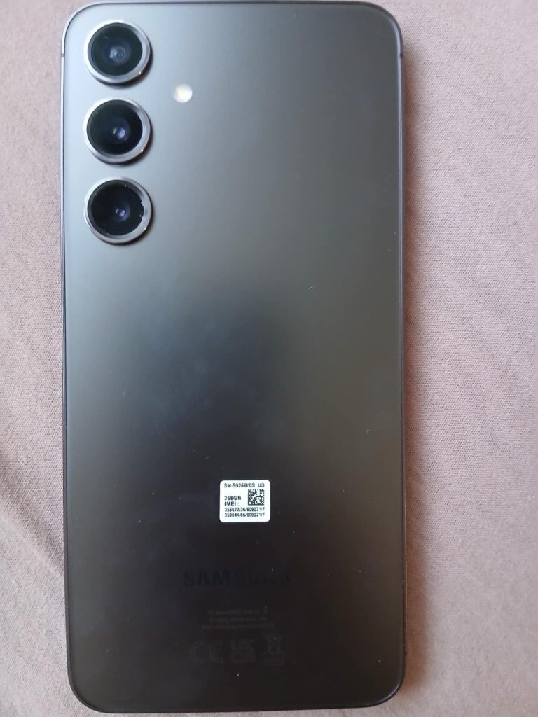 Samsung Galaxy S24+ 256GB (SM-S926B/DS) – като нов