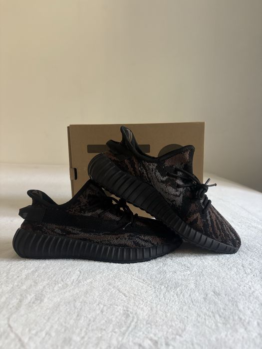 Adidas Yeezy Boost 350 V2 MxRock