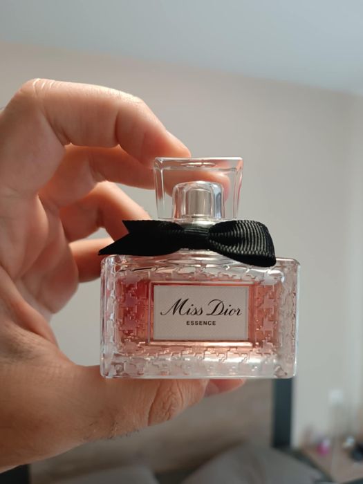 Miss dior essence