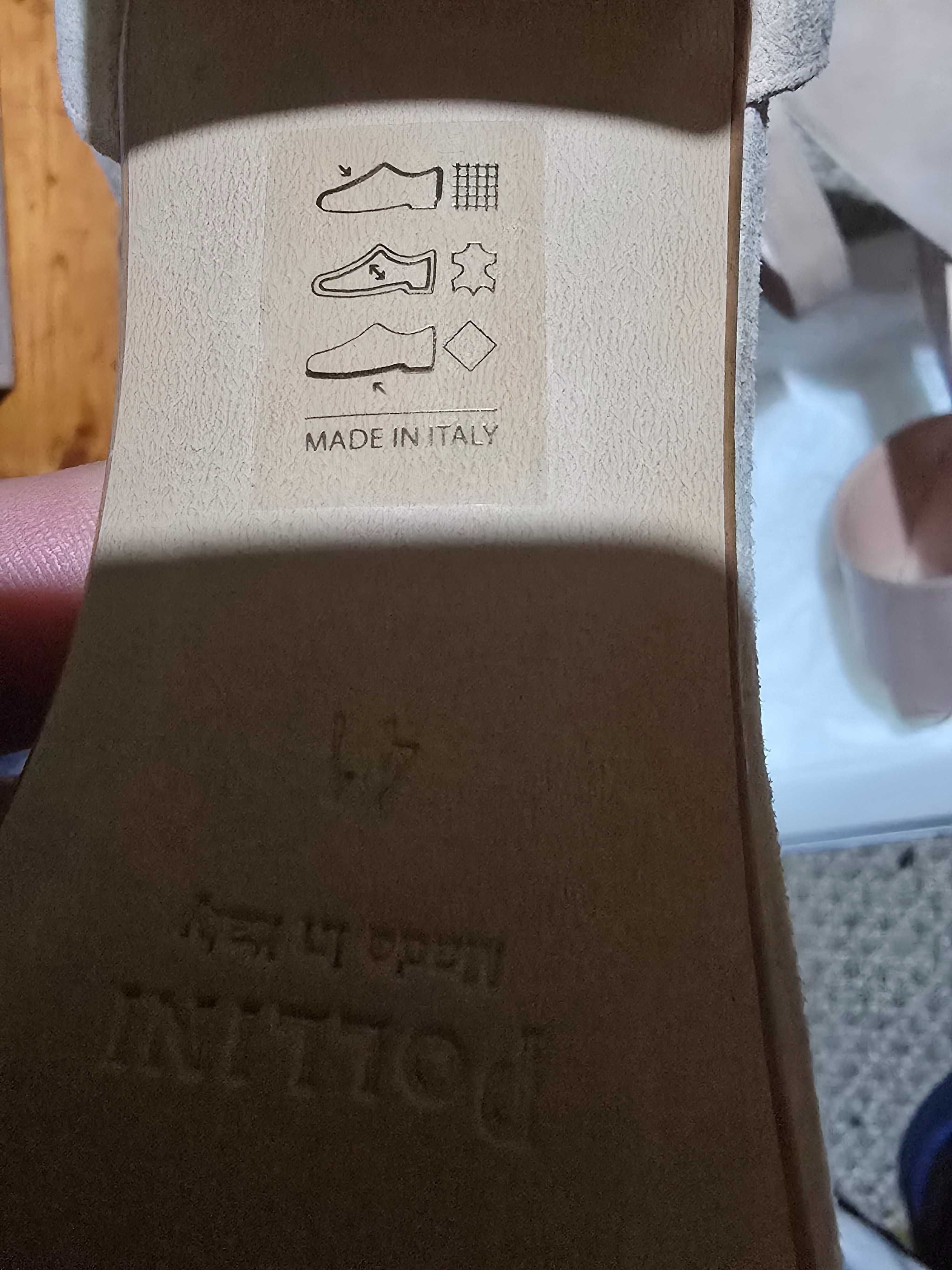Sandale cu toc si barete Poliini marime 41