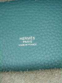 Продавам портмоне Hermes Paris