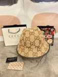 Pălărie maro Gucci Logos