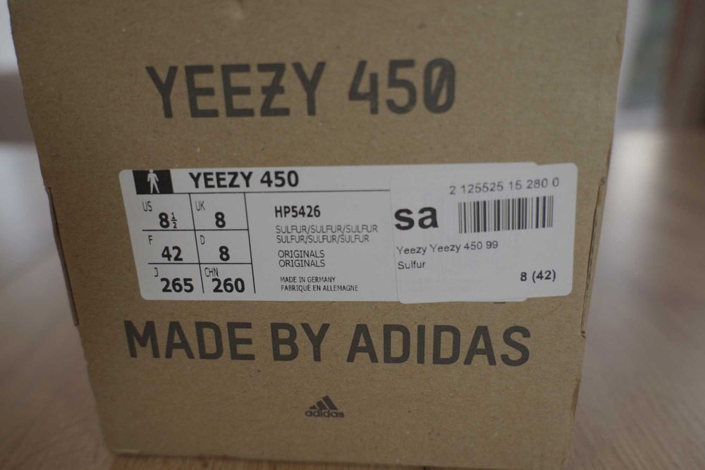 Нови! Adidas Yeezy 450 - 42 номер Оригинални! Made in Germany