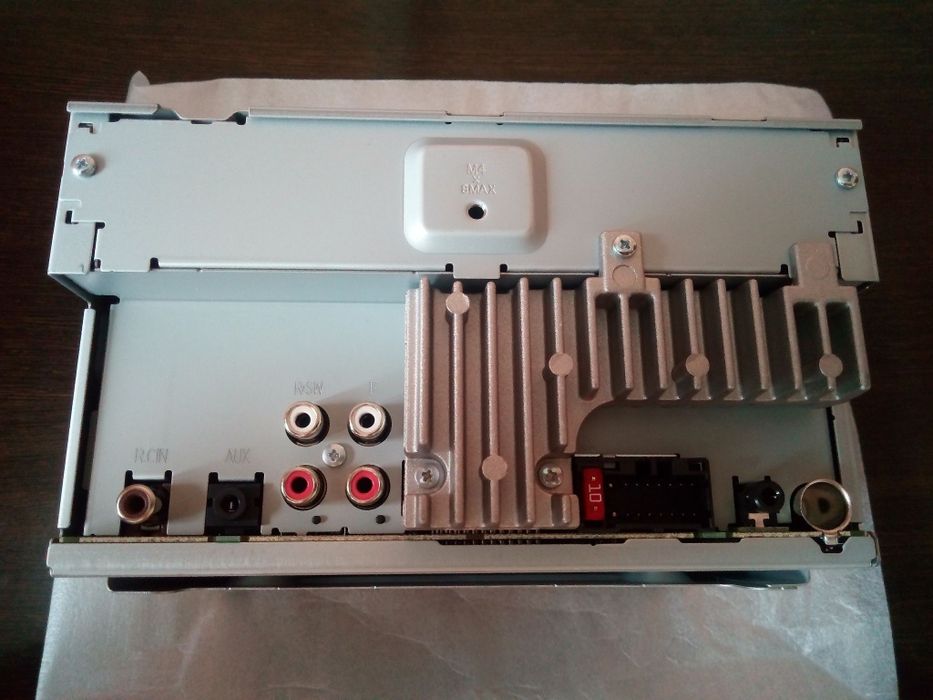 Pioneer DMH-G221BT mafon