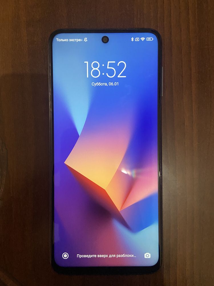 Продам телефон в отличном состоянии Redmi Note 9S