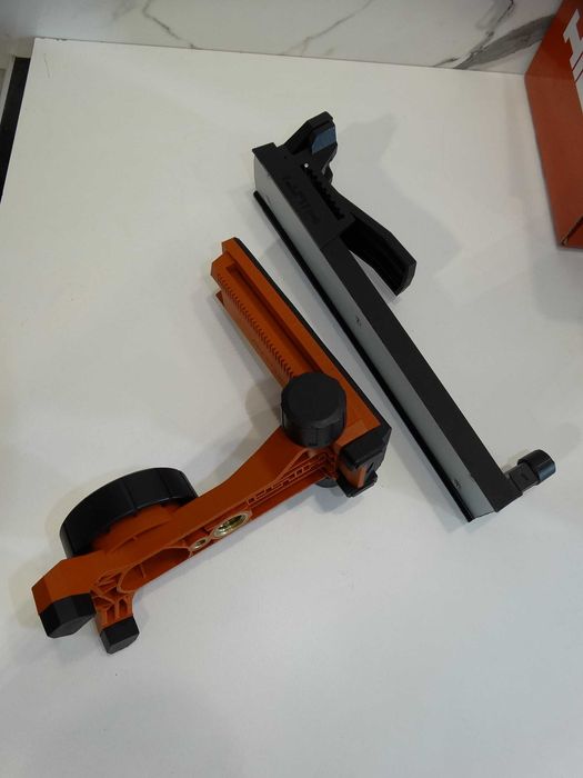 2025 - Hilti PM 50 - 22 / Nuron - Мултилинеен лазерен нивелир